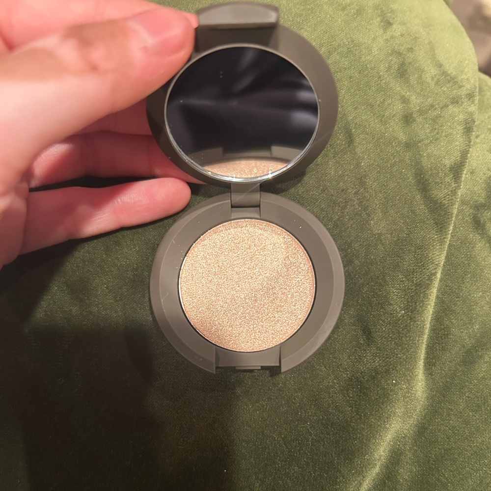 New Smashbox X BECCA Shimmering Skin Perfector Pressed Highlighter Mini in Opal